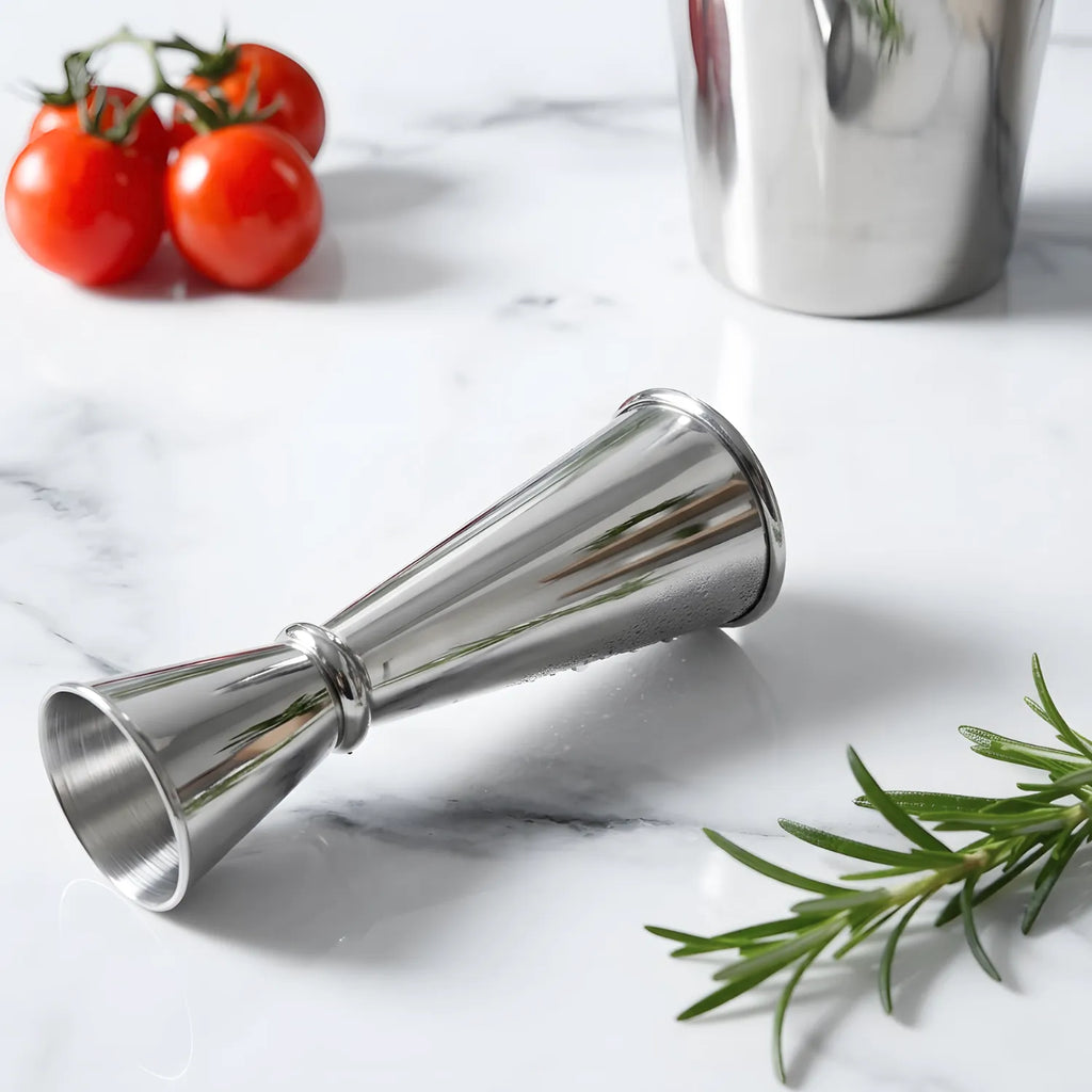 3-piece cobbler shaker cocktail set includes a jigger