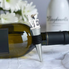 love wine stopper detail view