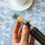 pineapple wine stopper detail view