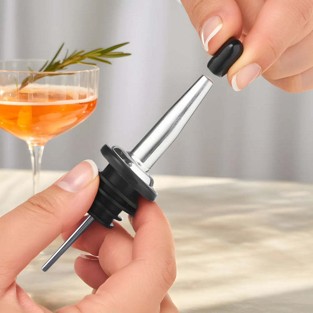 speed pourer with a dust cap